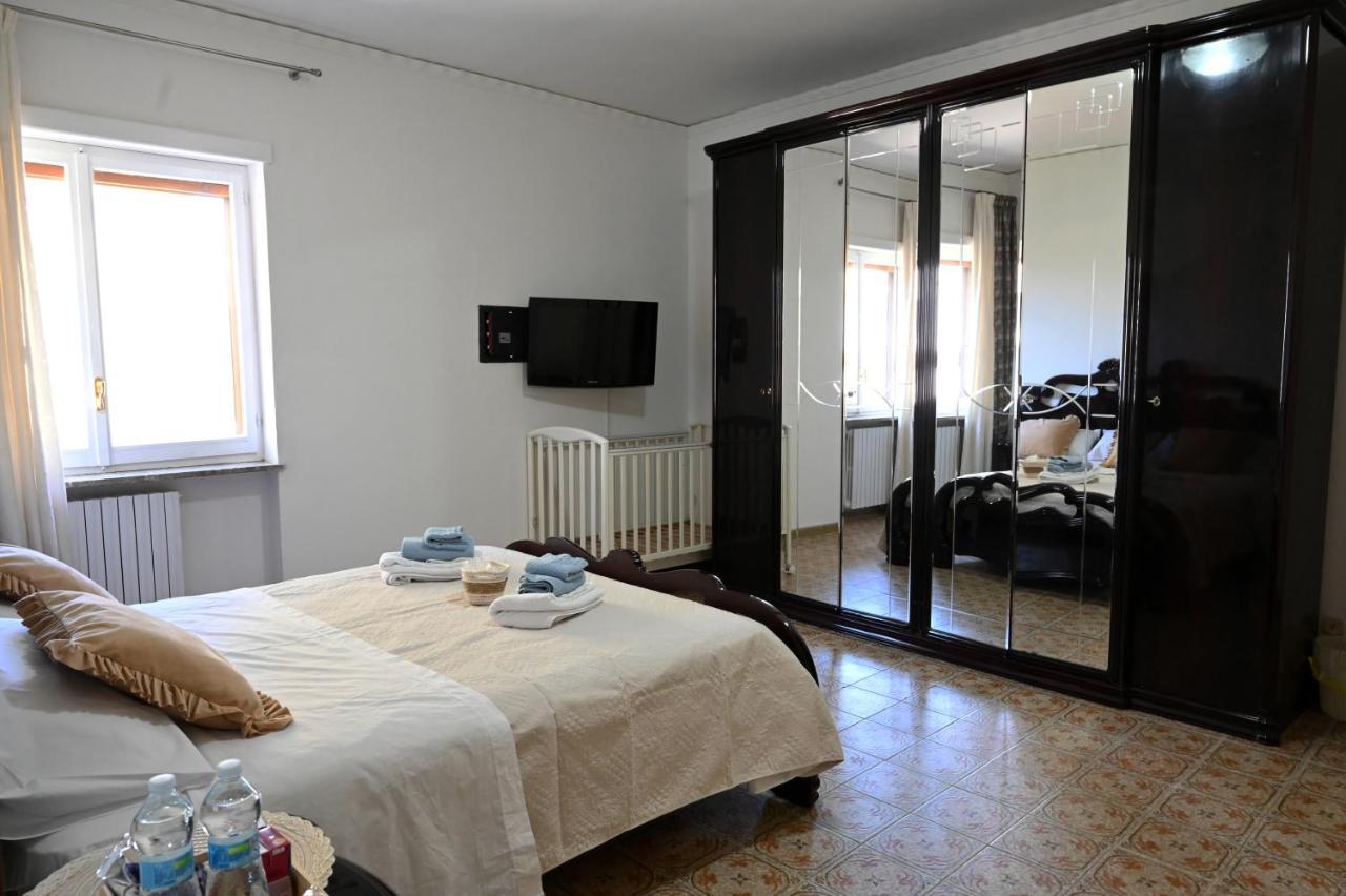 B&B Le Corti กาแซร์ตา ภายนอก รูปภาพ