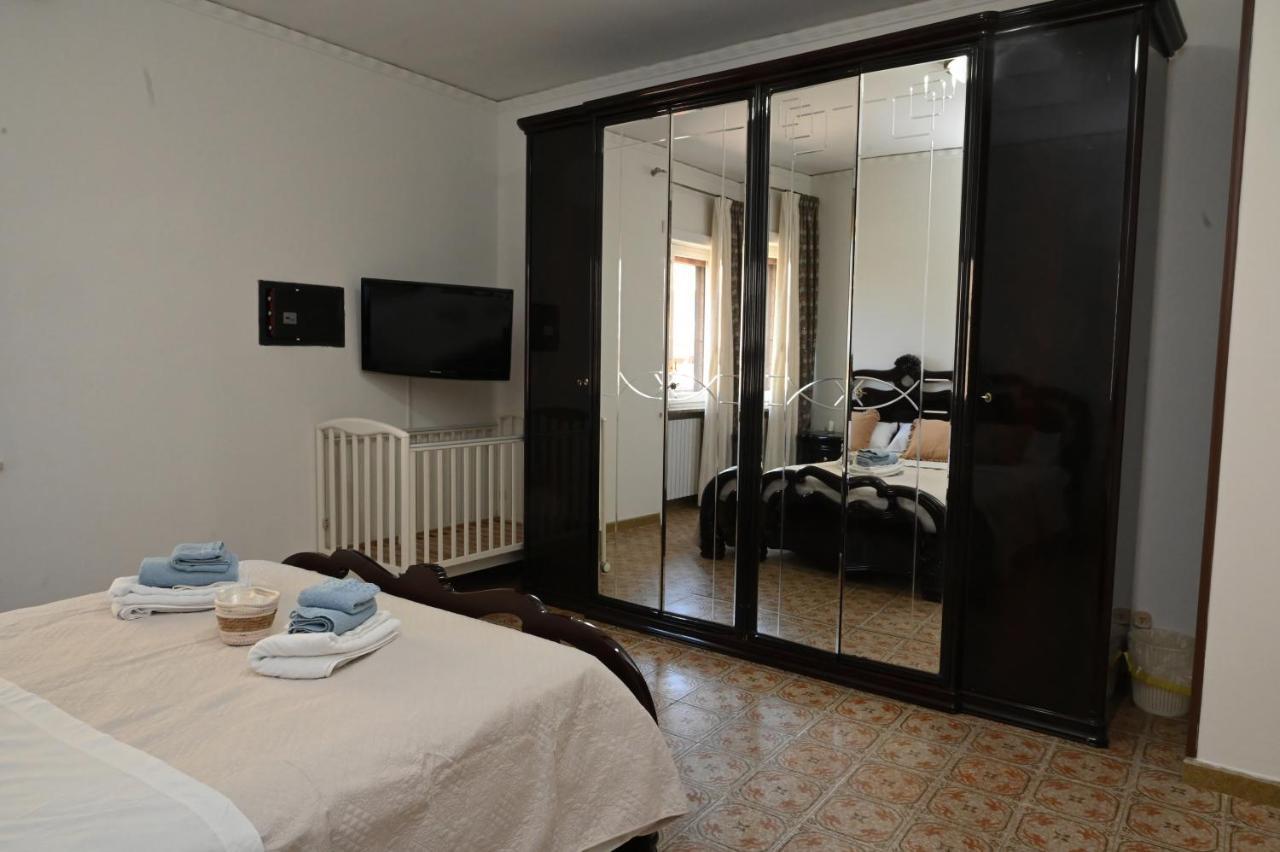B&B Le Corti กาแซร์ตา ภายนอก รูปภาพ