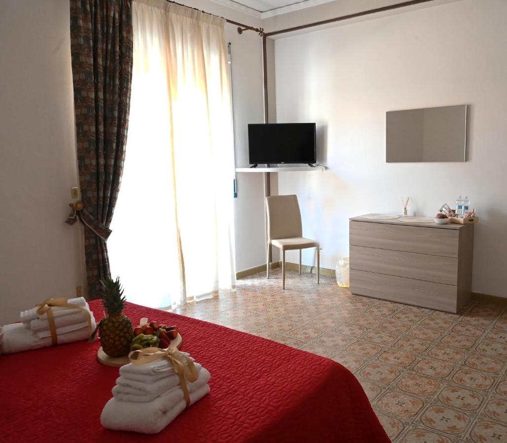 B&B Le Corti กาแซร์ตา ภายนอก รูปภาพ