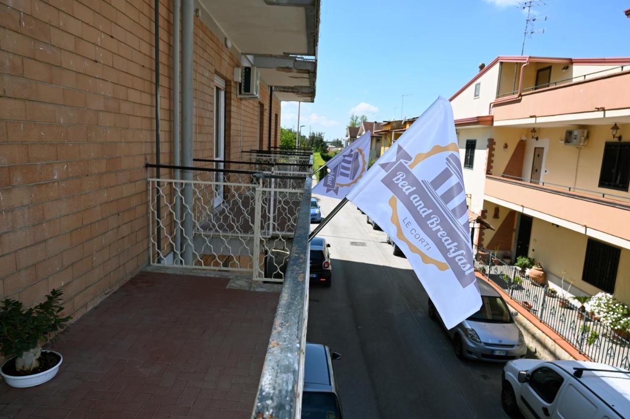 B&B Le Corti กาแซร์ตา ภายนอก รูปภาพ