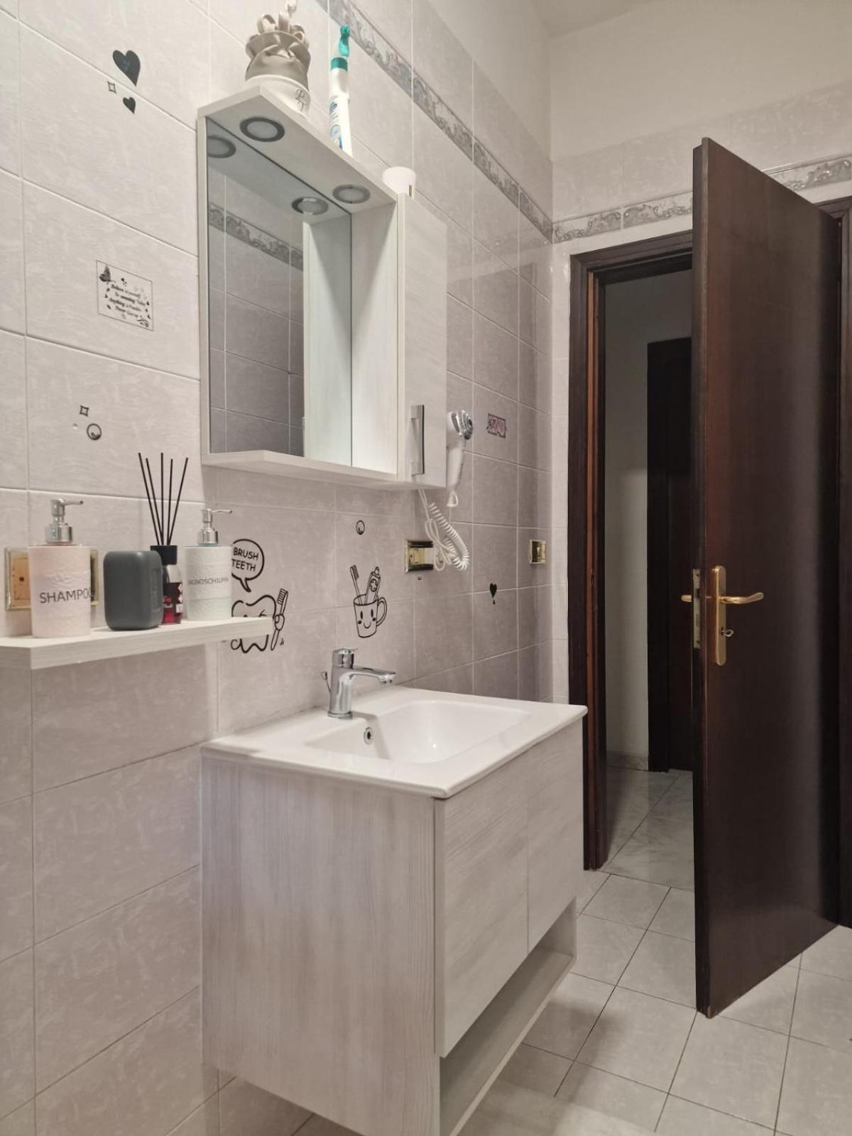 B&B Le Corti กาแซร์ตา ภายนอก รูปภาพ