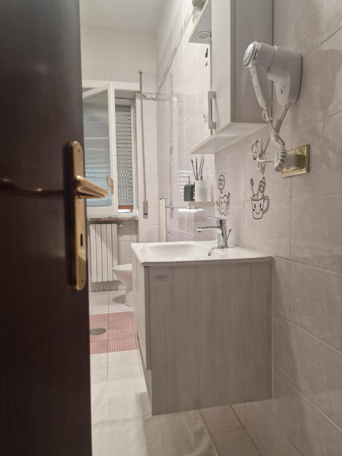 B&B Le Corti กาแซร์ตา ภายนอก รูปภาพ